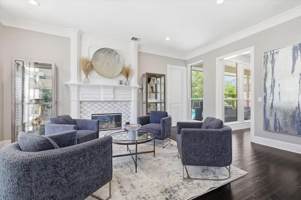 5916 Wight Street Plano TX 75093