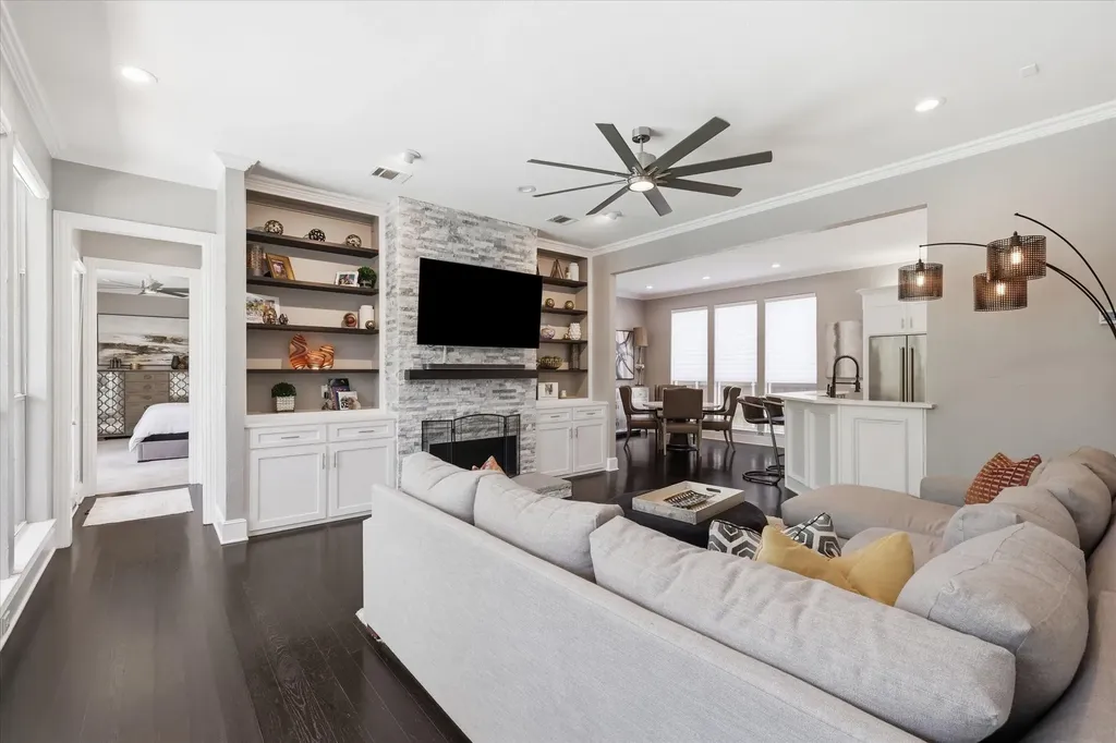 5916 Wight Street Plano TX 75093