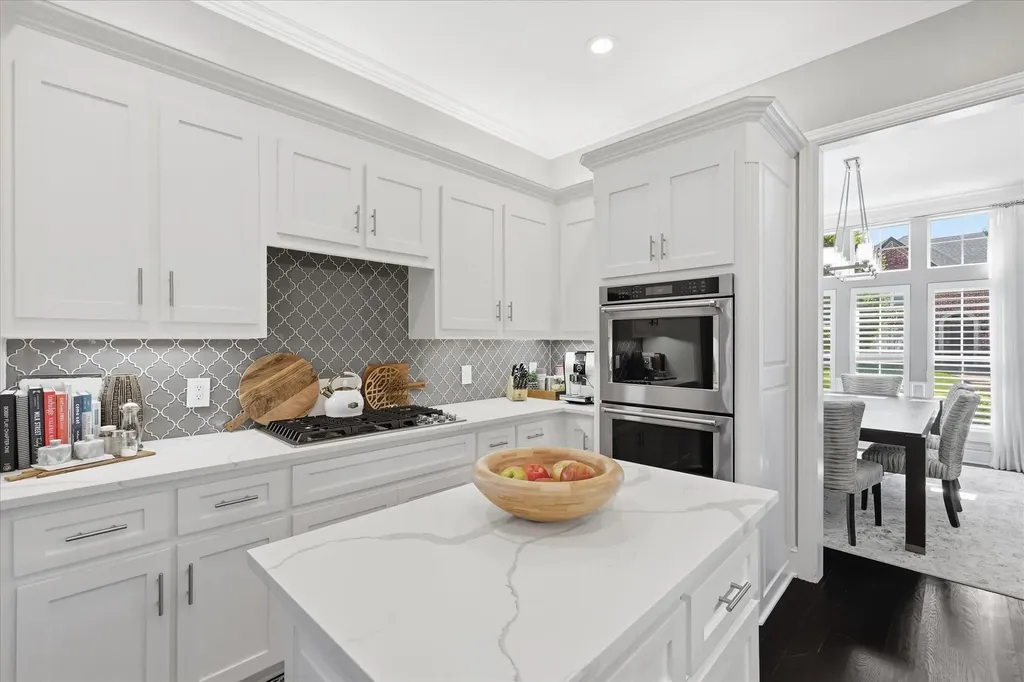 5916 Wight Street Plano TX 75093