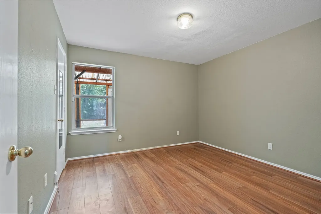 3129 Bahar Drive Arlington TX 76010