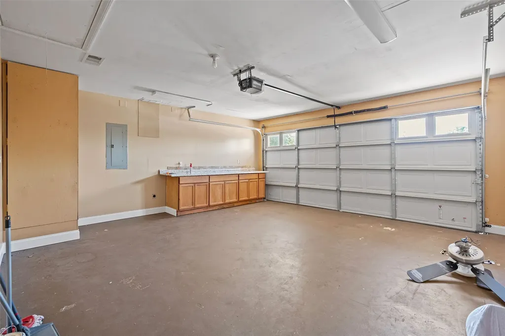 3129 Bahar Drive Arlington TX 76010