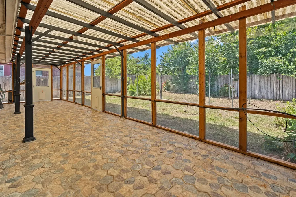 3129 Bahar Drive Arlington TX 76010
