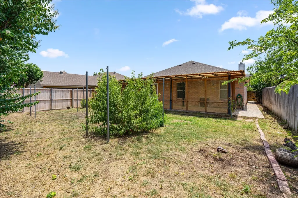 3129 Bahar Drive Arlington TX 76010