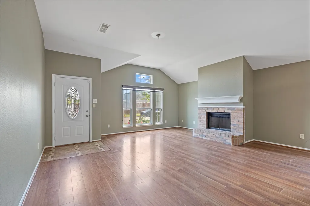 3129 Bahar Drive Arlington TX 76010