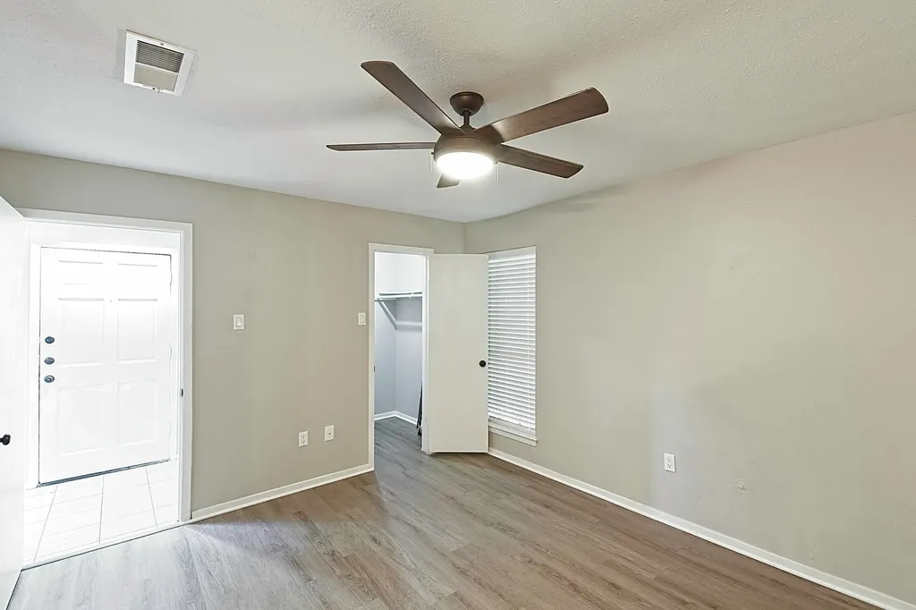 889 Dublin Drive Richardson TX 75080