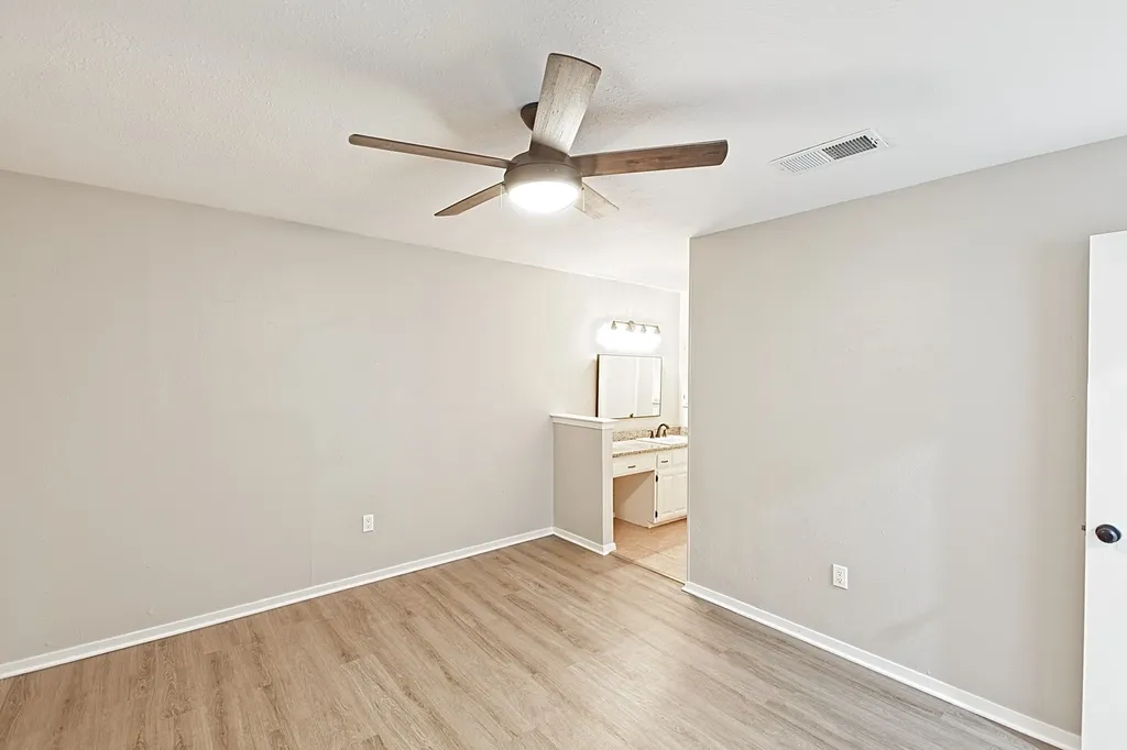 889 Dublin Drive Richardson TX 75080