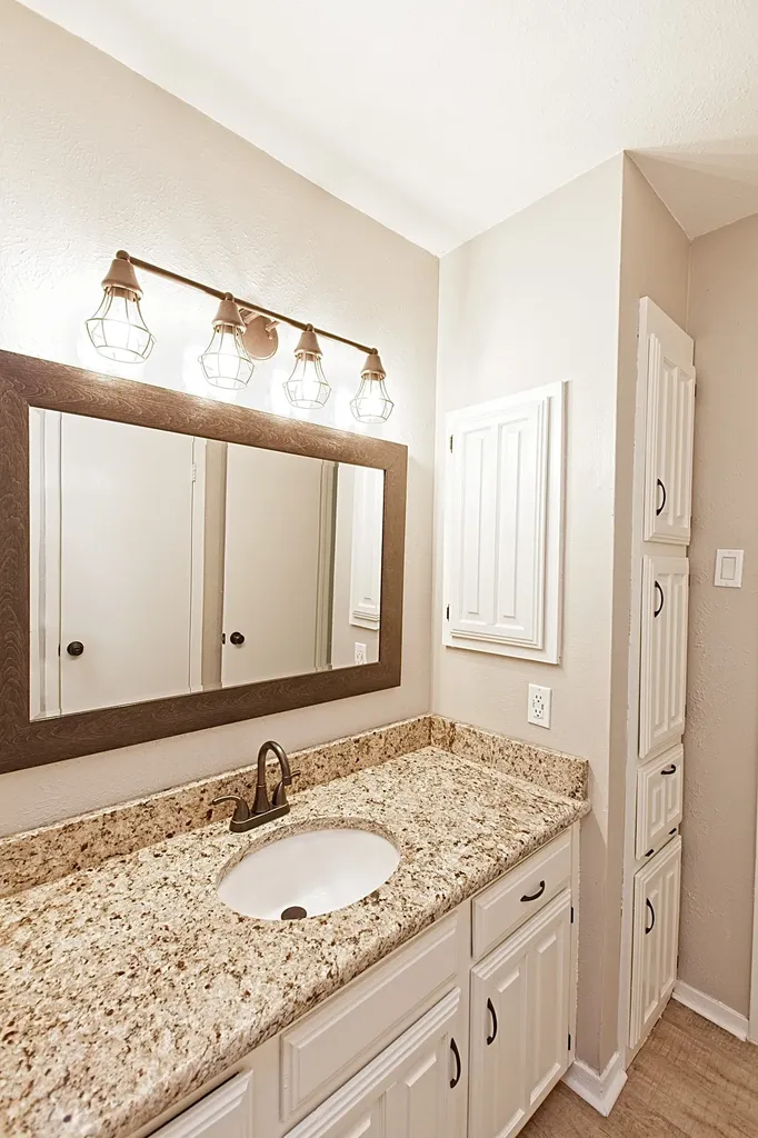889 Dublin Drive Richardson TX 75080