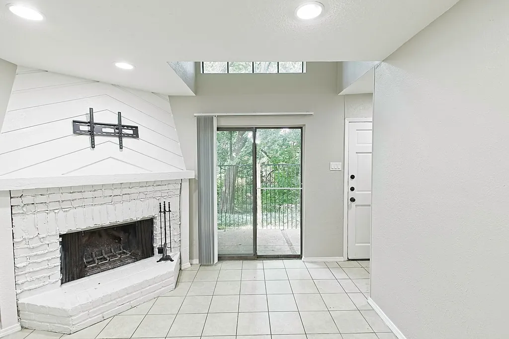 889 Dublin Drive Richardson TX 75080