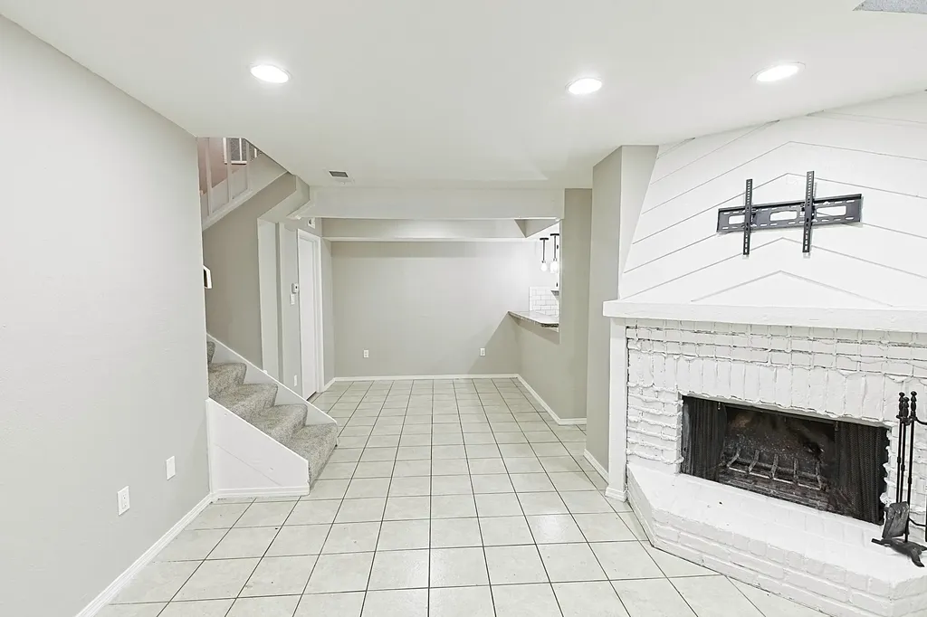 889 Dublin Drive Richardson TX 75080