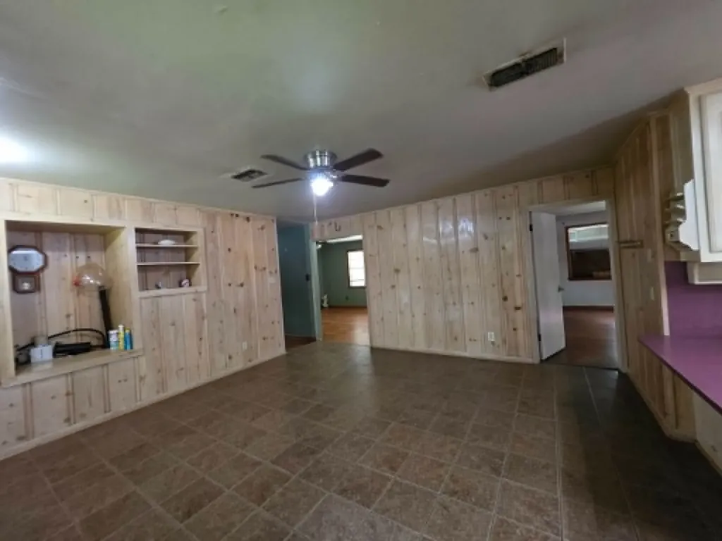 4514 W Loop 281 Longview TX 75604