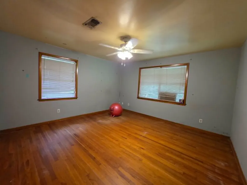 4514 W Loop 281 Longview TX 75604