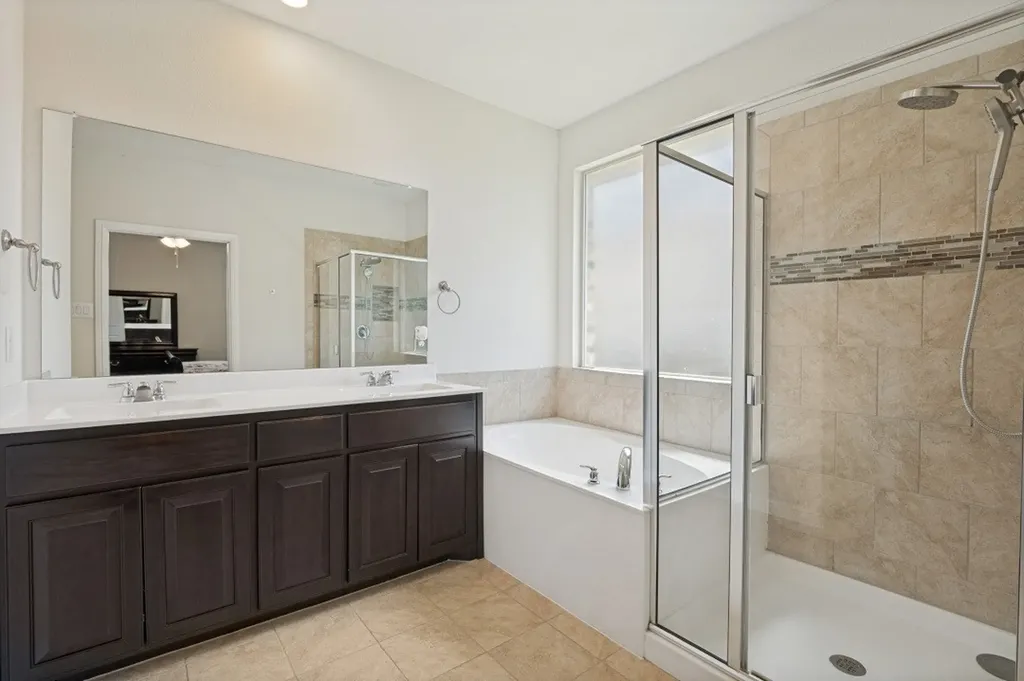 2619 Sunburst Drive Glenn Heights TX 75154