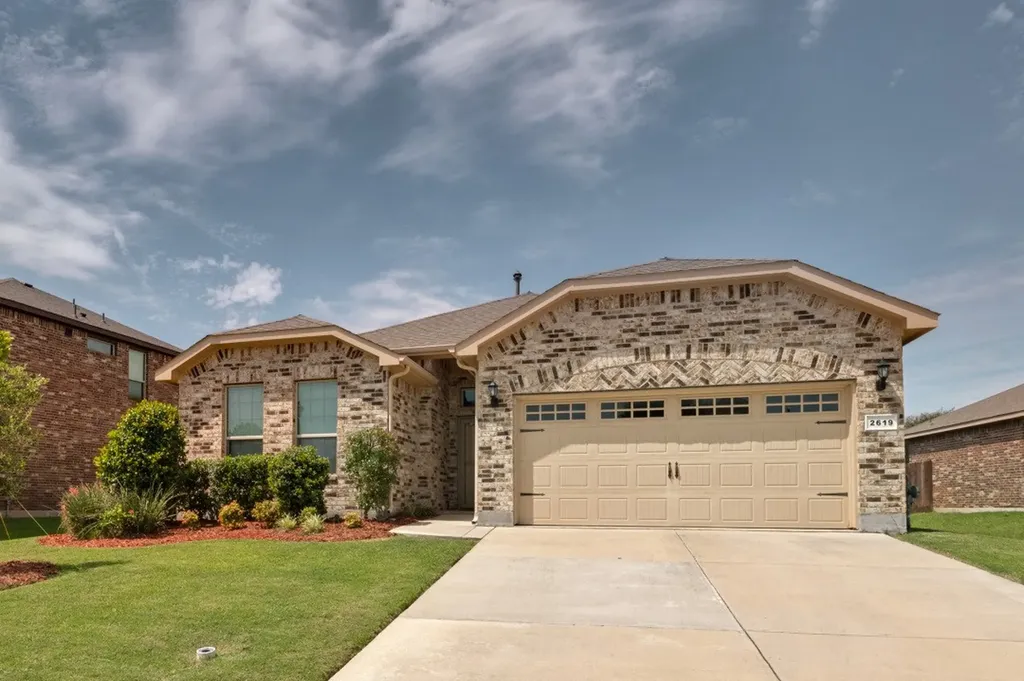 2619 Sunburst Drive Glenn Heights TX 75154
