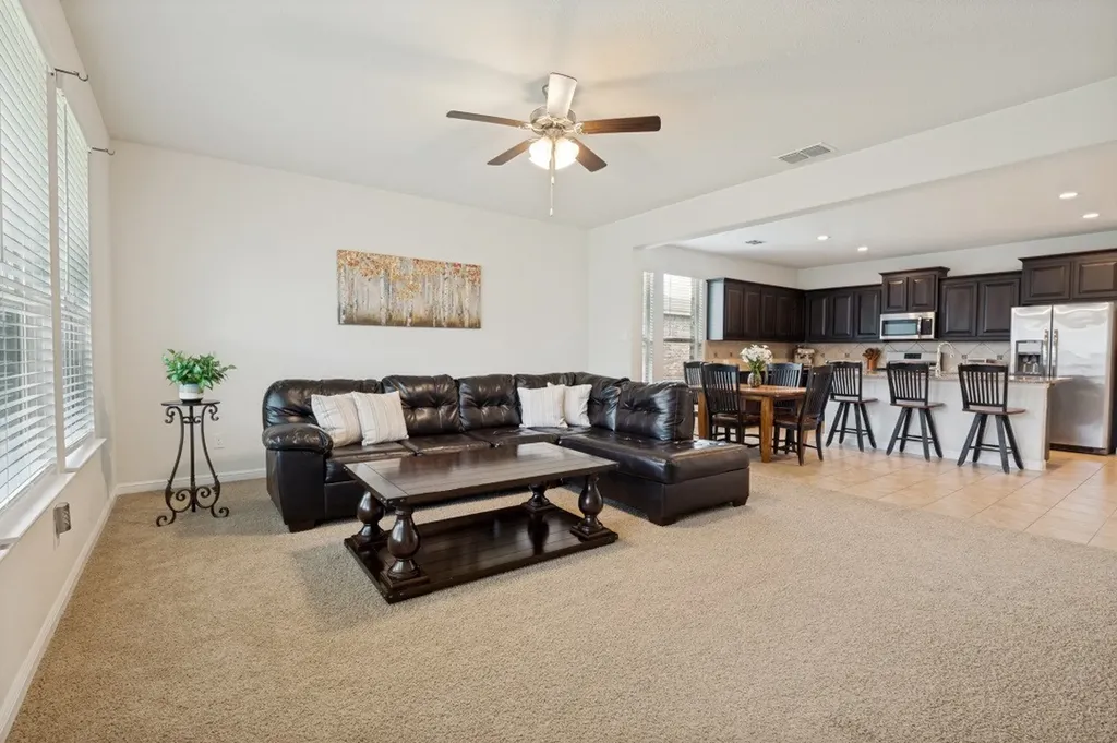 2619 Sunburst Drive Glenn Heights TX 75154