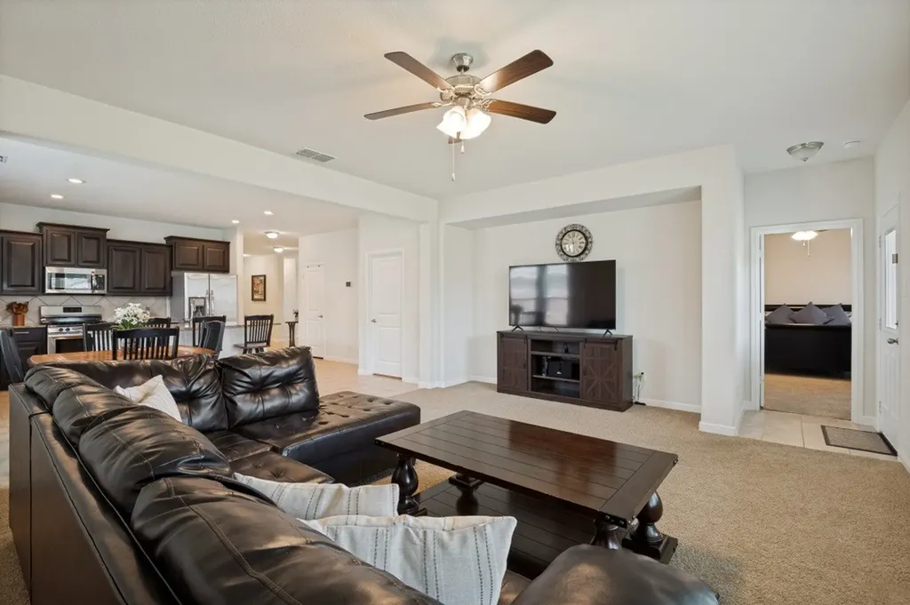 2619 Sunburst Drive Glenn Heights TX 75154