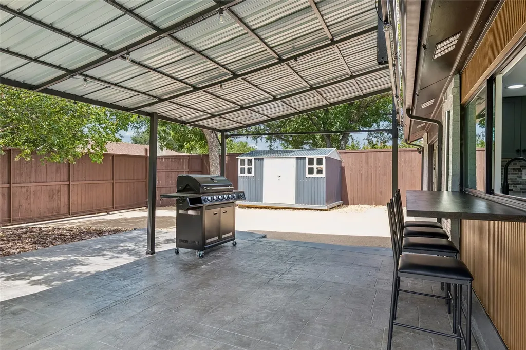 6724 Leameadow Drive Dallas TX 75248