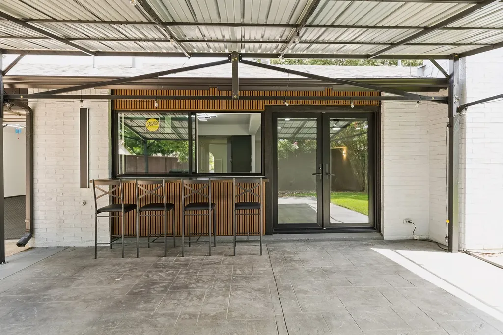 6724 Leameadow Drive Dallas TX 75248