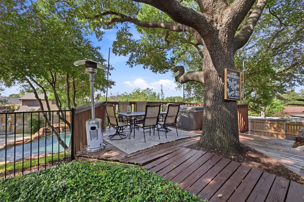 7621 Woodside Hill Fort Worth TX 76179