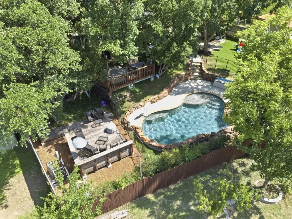 7621 Woodside Hill Fort Worth TX 76179