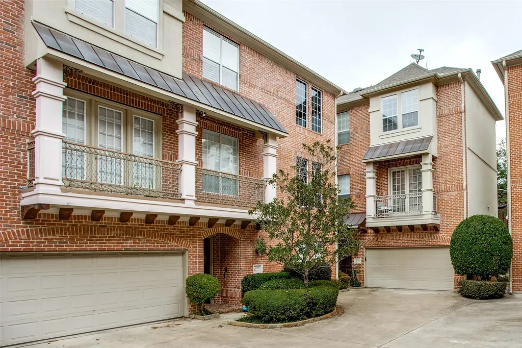 4518 Holland Avenue Dallas TX 75219
