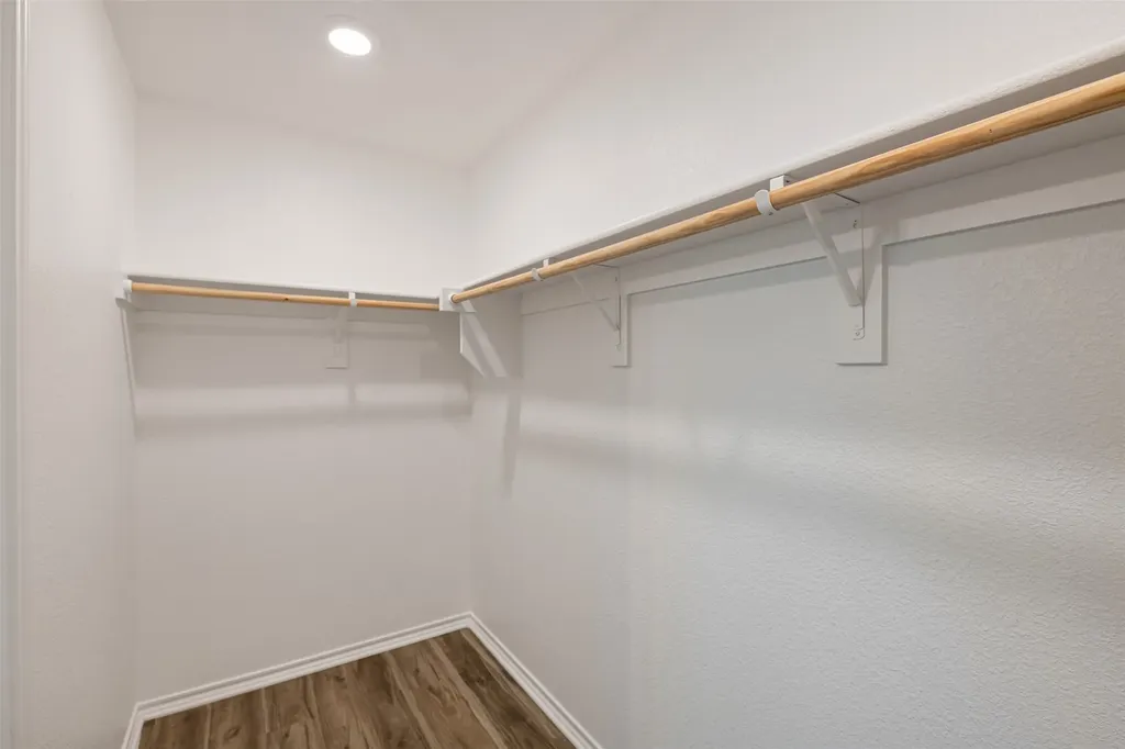 805 S 6th Street Bonham TX 75418