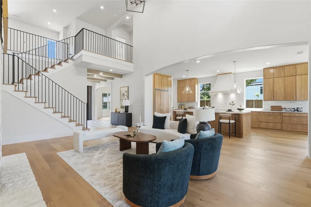 10921 Beauty Lane Dallas TX 75229