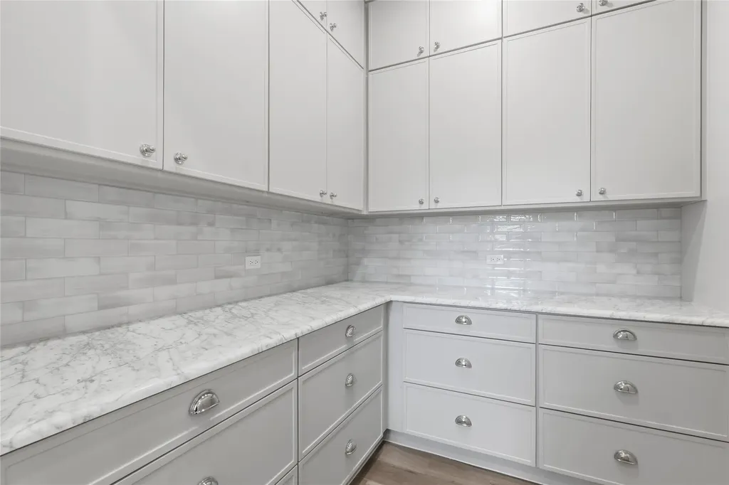 10921 Beauty Lane Dallas TX 75229