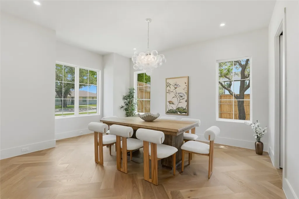 10921 Beauty Lane Dallas TX 75229
