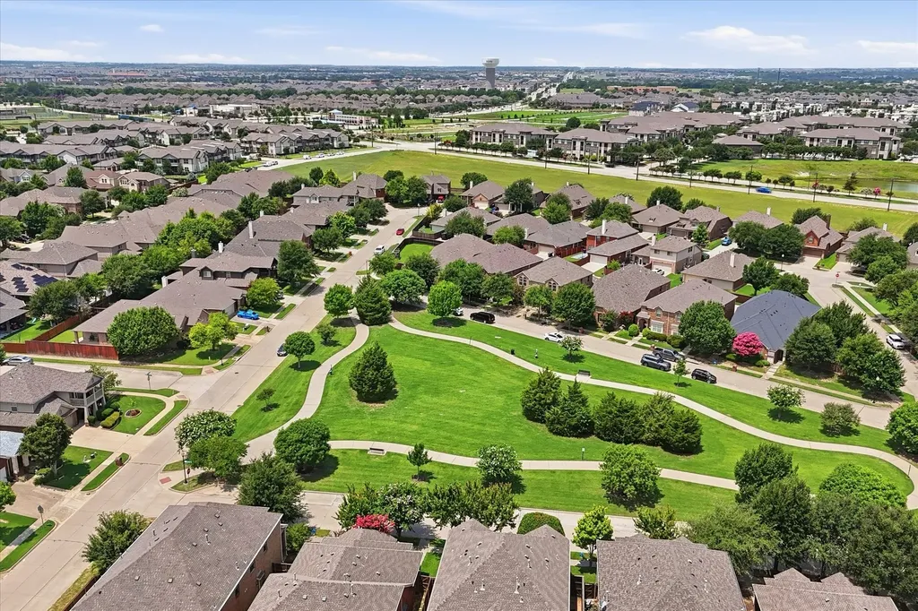 4940 Stray Creek Lane Mckinney TX 75070