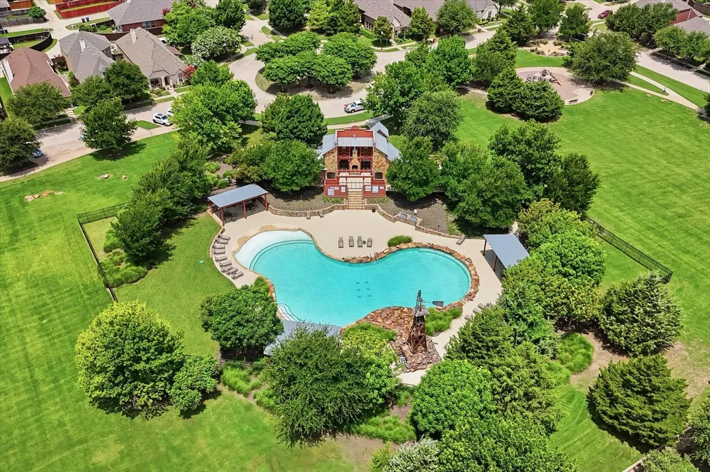 4940 Stray Creek Lane Mckinney TX 75070