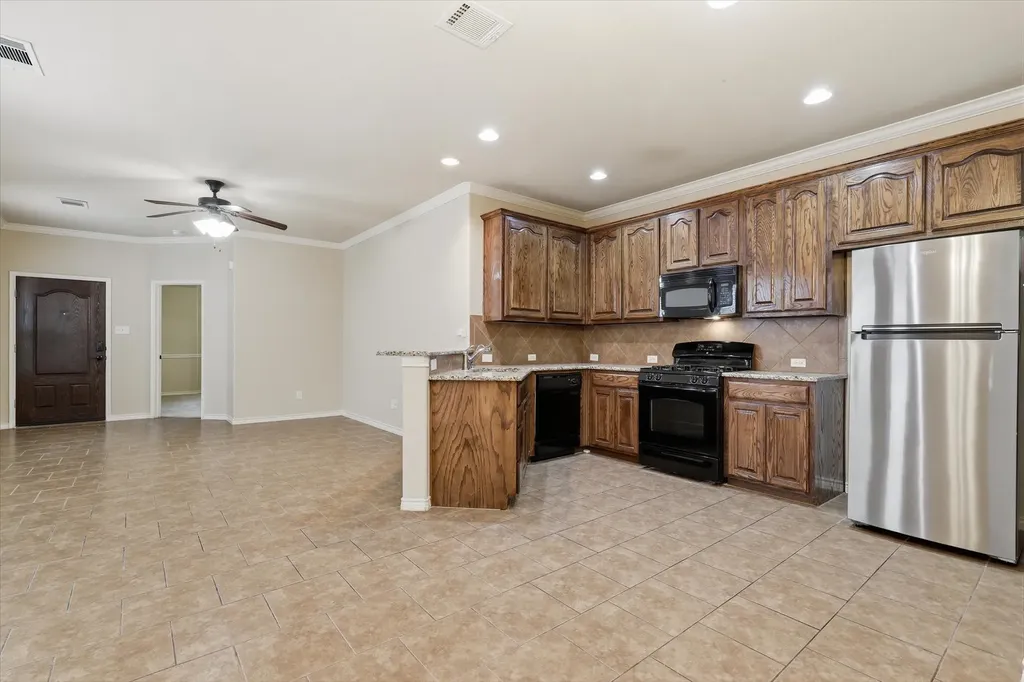 4940 Stray Creek Lane Mckinney TX 75070
