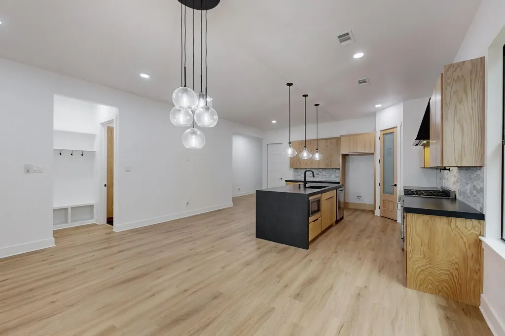 4109 Rupert Street Dallas TX 75212