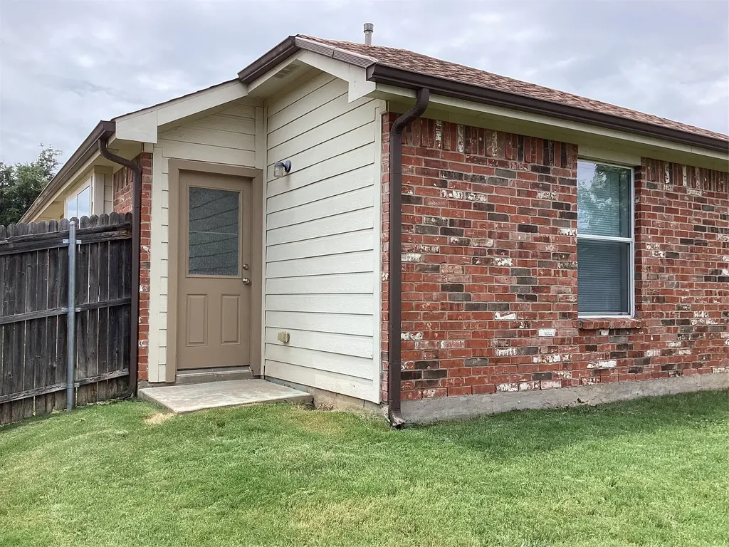 11900 Porcupine Drive Fort Worth TX 76244