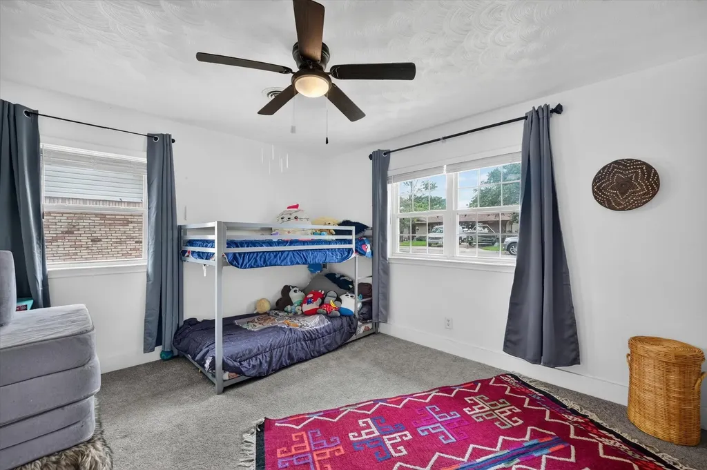 1128 Stanley Street Denton TX 76201