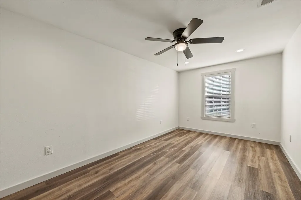 3724 N 24th Street Waco TX 76708