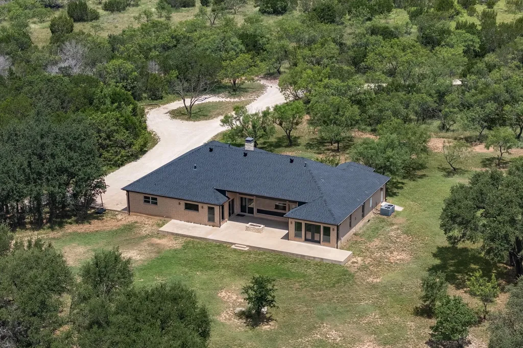 7833 Fm 89 Tuscola TX 79562