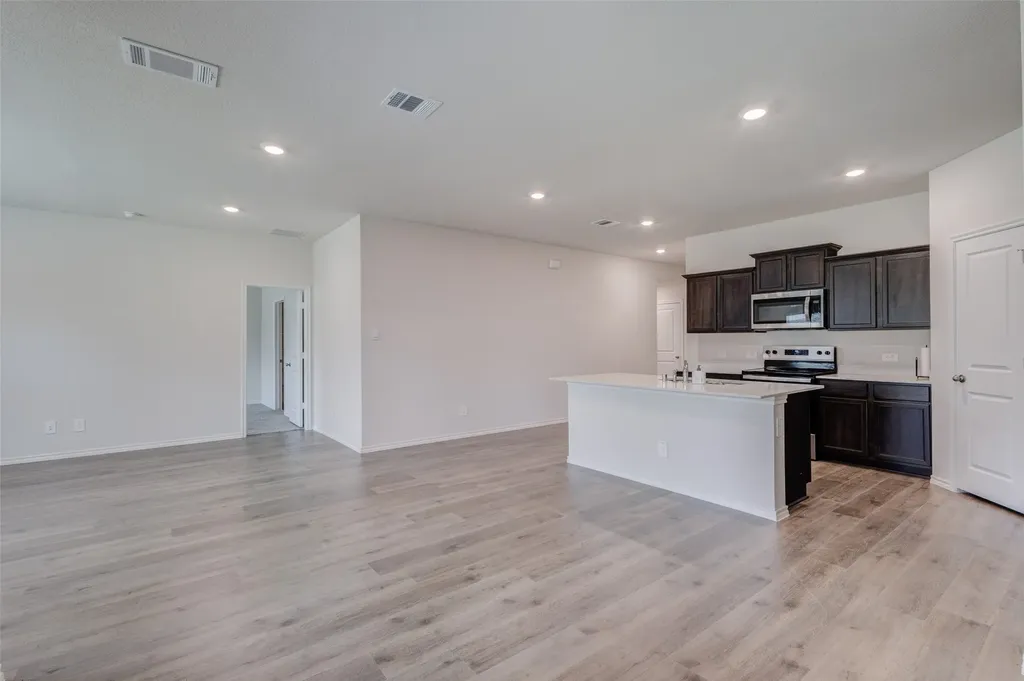 13109 Enclave Parkway Providence Village TX 76227