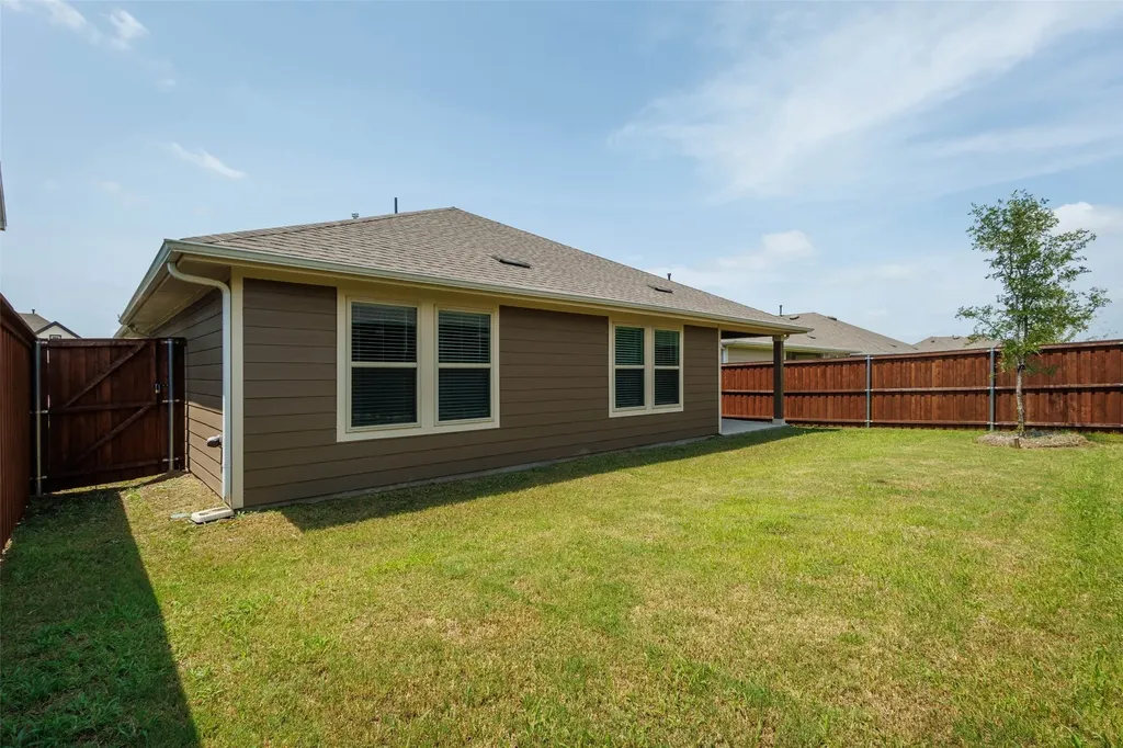 13109 Enclave Parkway Providence Village TX 76227