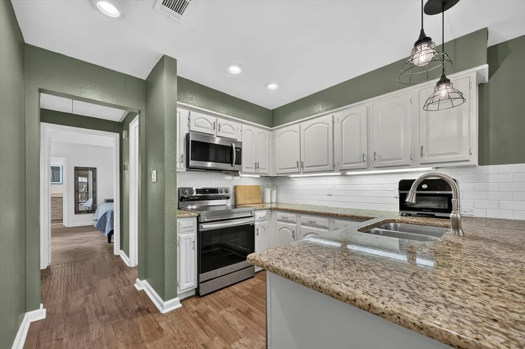 5100 Verde Valley Lane Dallas TX 75254