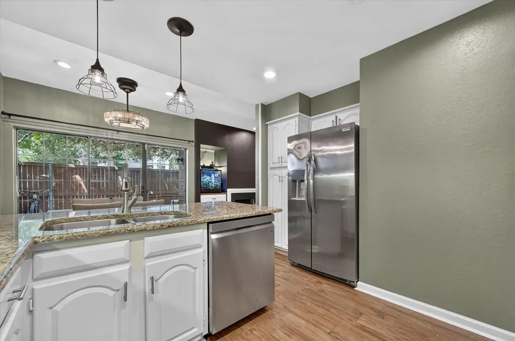 5100 Verde Valley Lane Dallas TX 75254