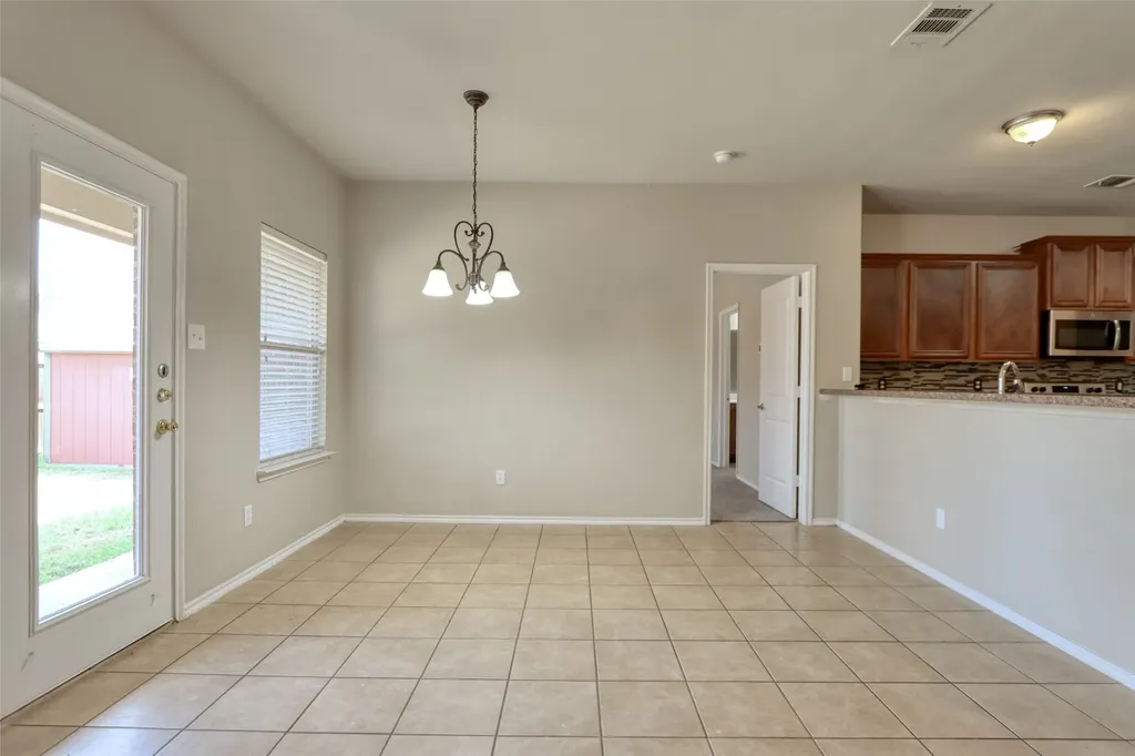 2513 Wynngate Drive Seagoville TX 75159