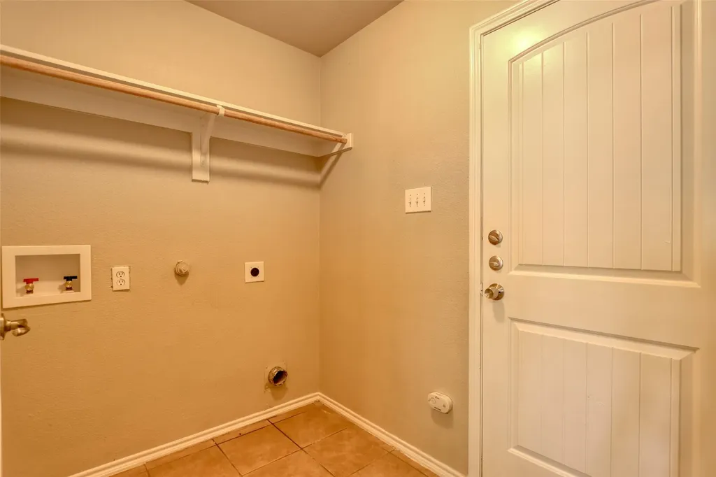 2513 Wynngate Drive Seagoville TX 75159