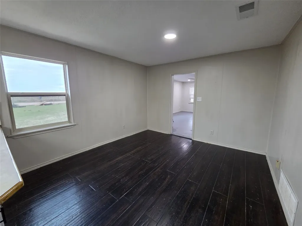 484 County Road 1206 Savoy TX 75479