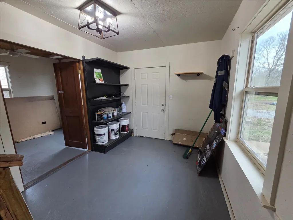 484 County Road 1206 Savoy TX 75479