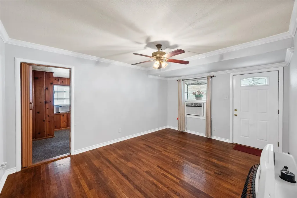 2909 W Collin Street Corsicana TX 75110