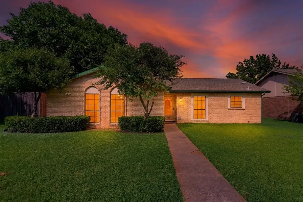 4608 Gleneagle Street Mesquite TX 75150