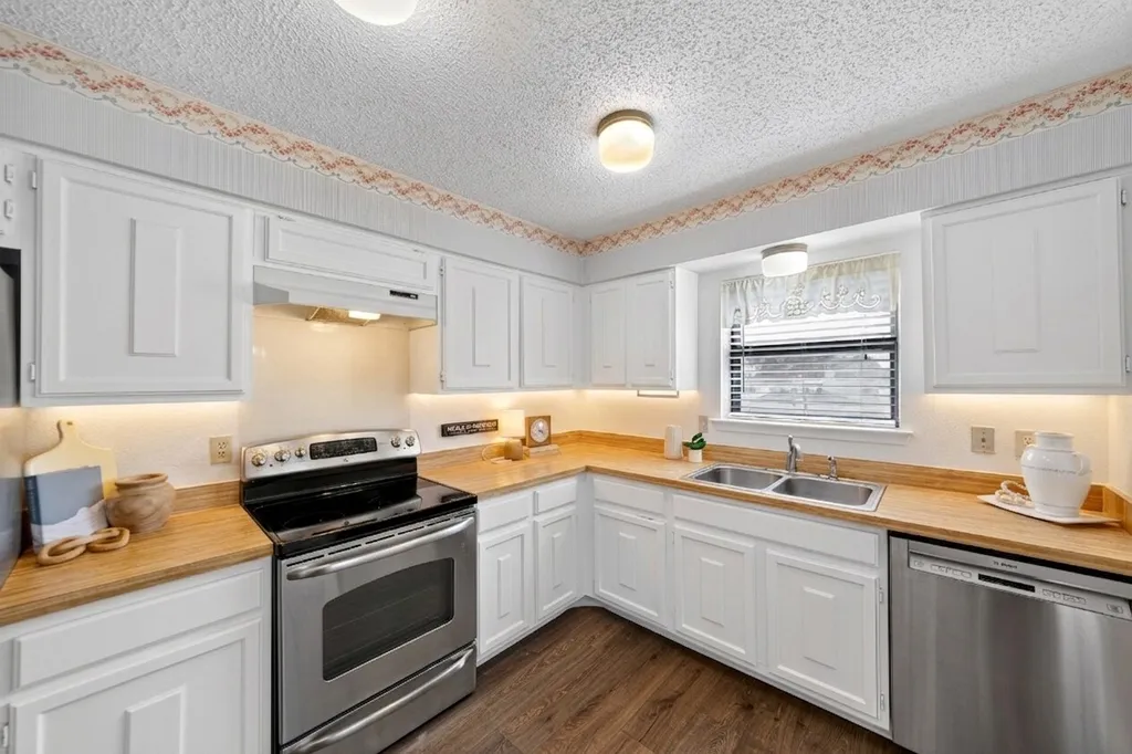 4608 Gleneagle Street Mesquite TX 75150