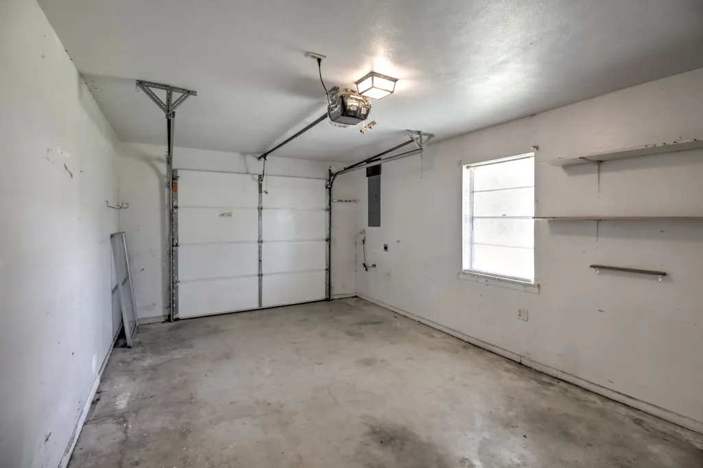 403 S Broadway Street Collinsville TX 76233
