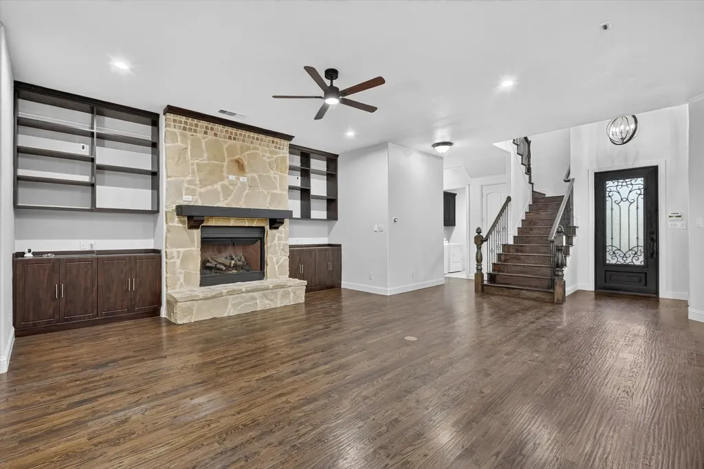 5717 Naples Drive Flower Mound TX 75028