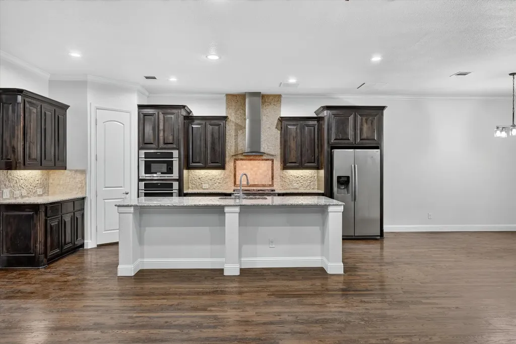 5717 Naples Drive Flower Mound TX 75028